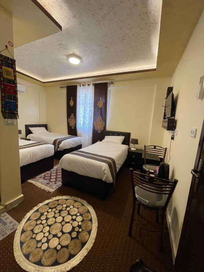 וואדי מוסא Ad Deir Guesthouse מראה חיצוני תמונה